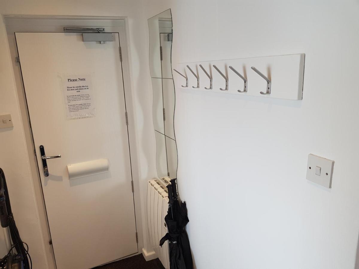 Bowness On Windermere, Lovely Apartment For 4 With Parking Extérieur photo